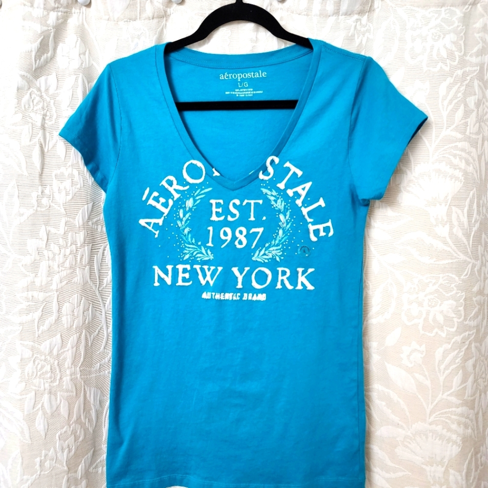 NWT Aeropostale Women's Blue Graphic Tee